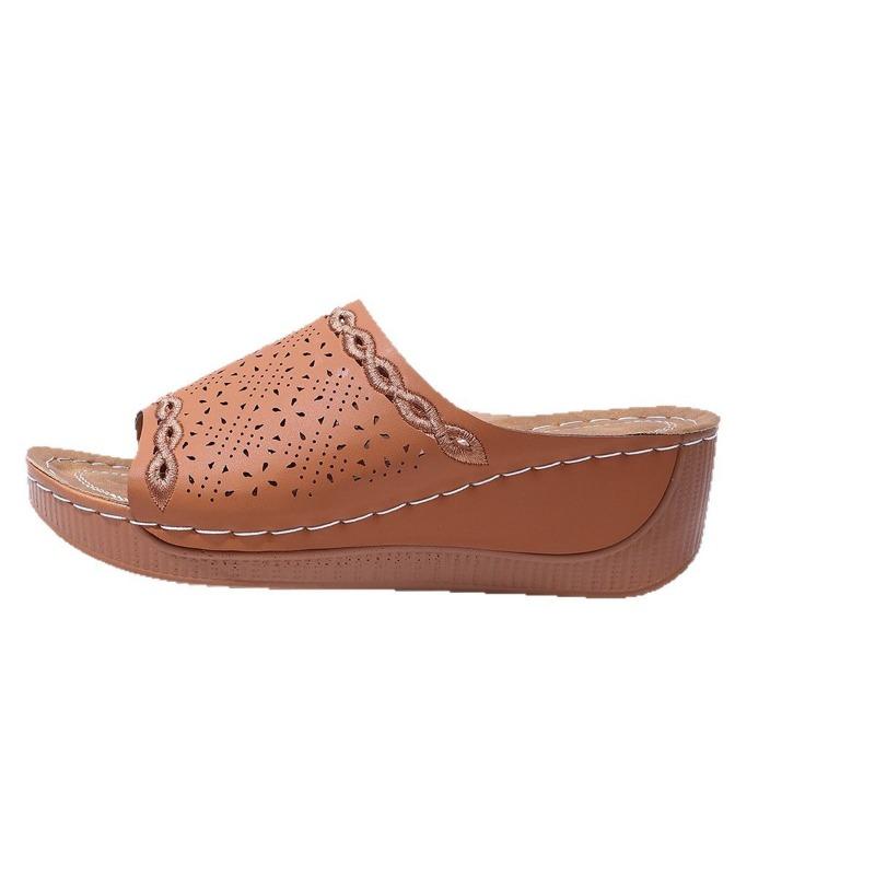 Wedge heel women's slippers wish new hollow platform women's shoes summer wear beach sandals