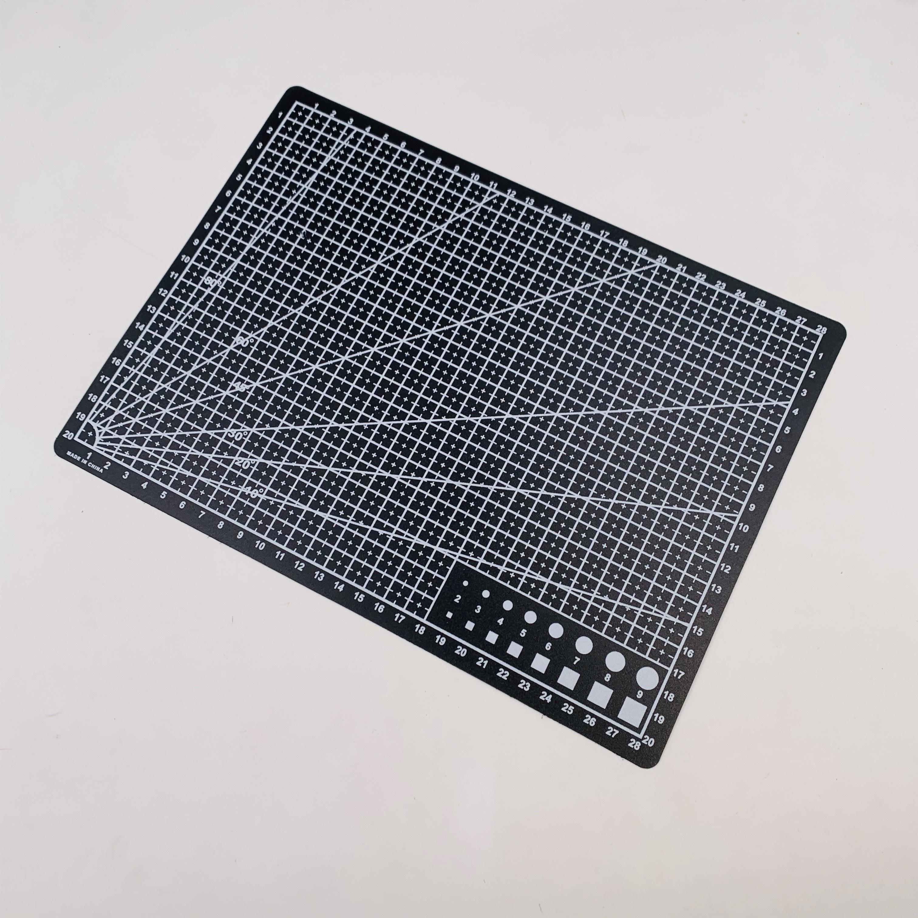 

A4 Size Hand Account Mat Board Colorful Desktop Mat 30*22cm Thickness 0.9mm чёрный