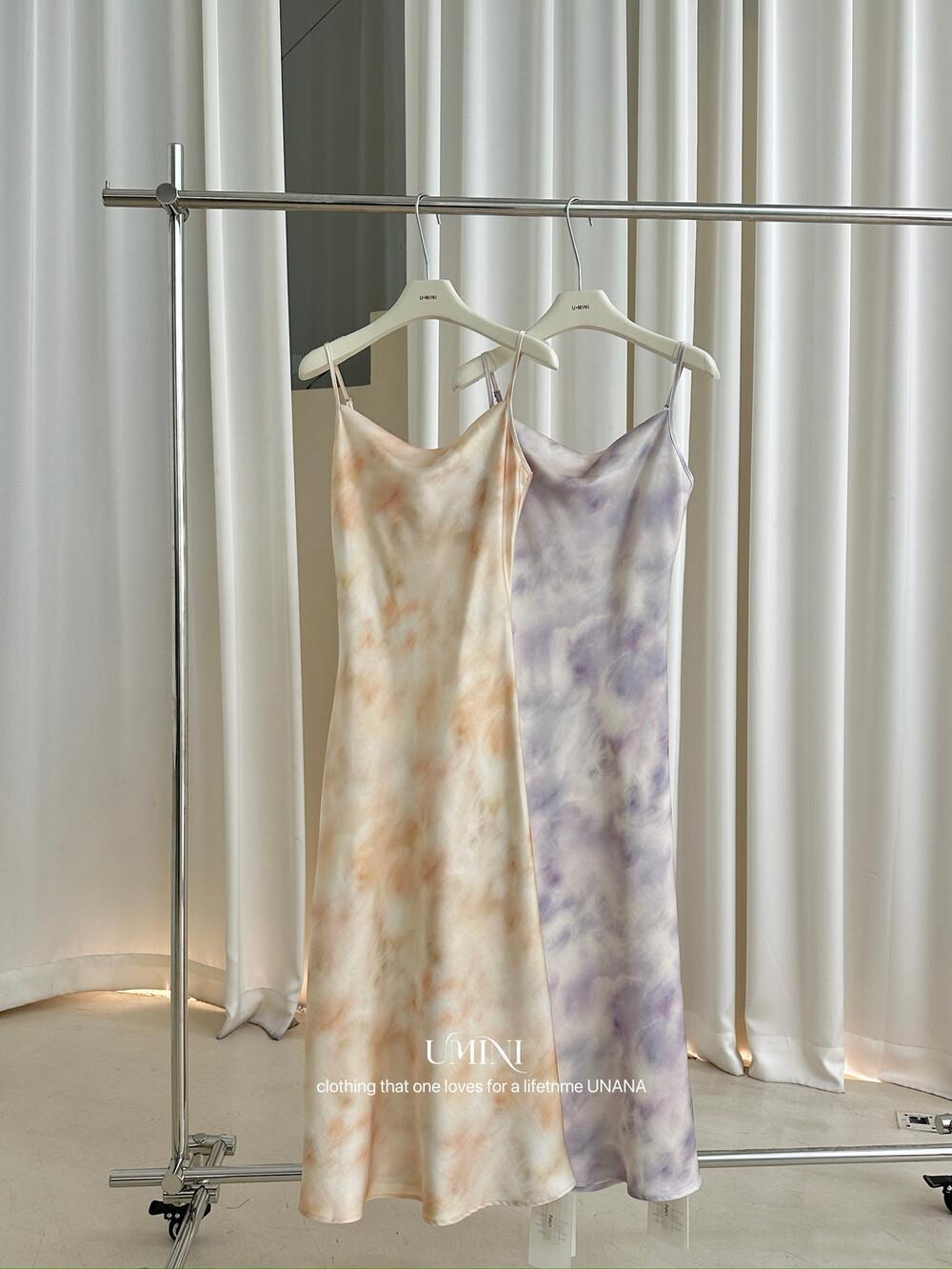 

U+MINI D5651 Silk Twill Bias-Cut Slip Dress - Thirteen Rows Print for Women Medium жёлтый