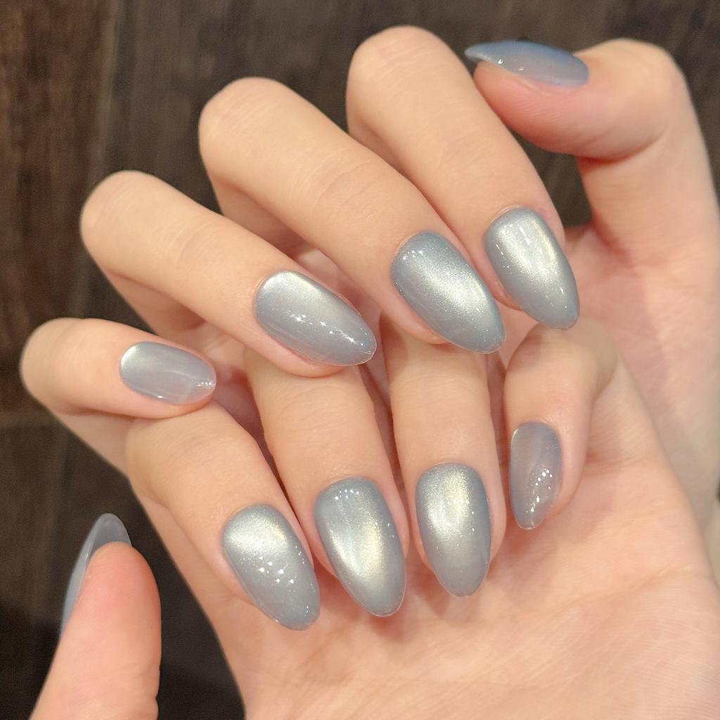 Glitter Press On Nails Short Almond Gel Glue On Cat Eye Nail Neutral Short Stiletto Fake Nails Acrylic Oval False Nails Manicure Kits for Women