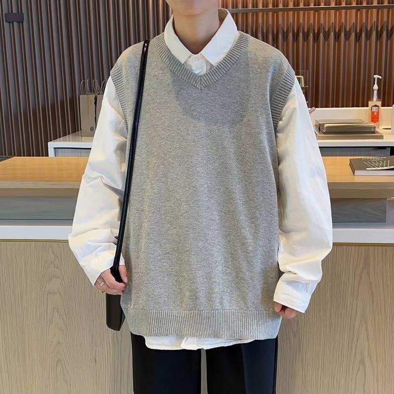 V-neck sweater men's autumn and winter Korean version trendy loose knitted sweater vest autumn ins Hong Kong style Japanese sleeveless vest