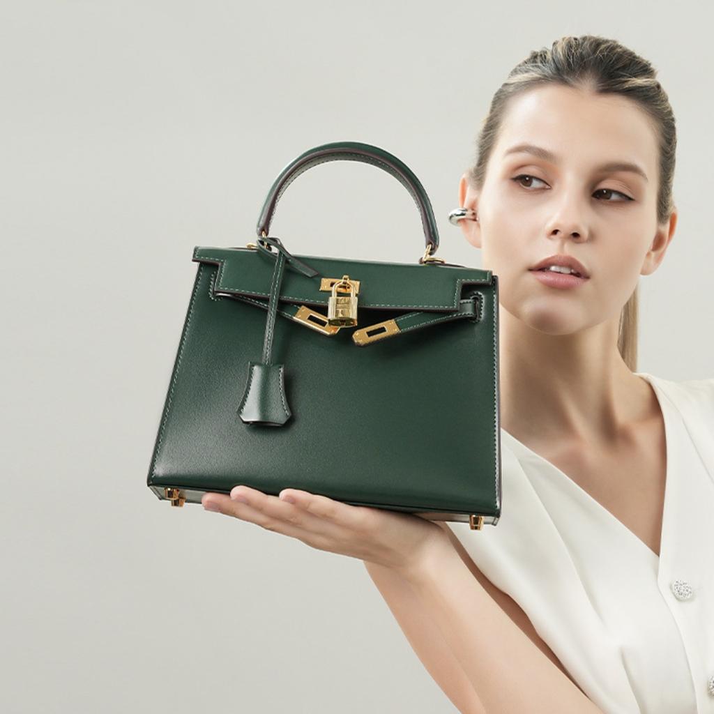 The second generation of BOX pattern mini new high-end leather handbag large-capacity texture crossbody bag for women