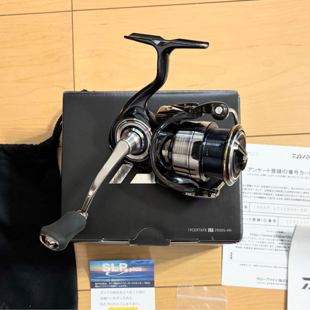 Used DAIWA CERTATE LT 2500S - XH Super good condition