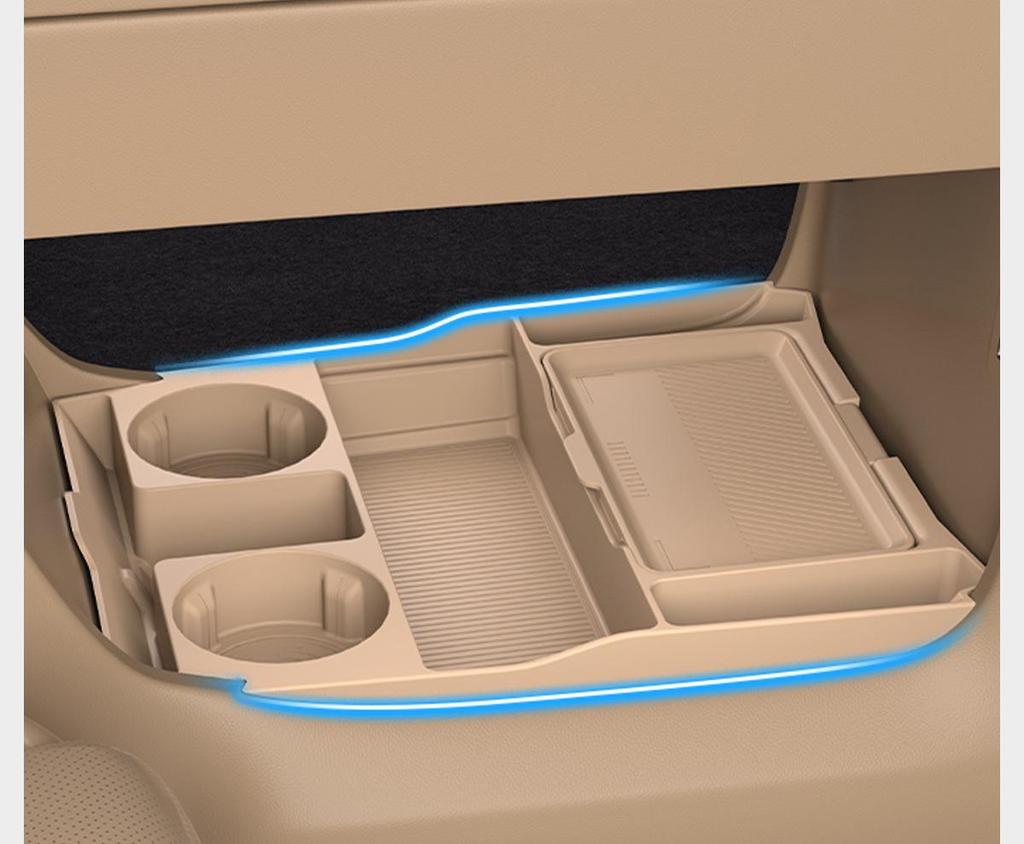 Chery Fengyun T11 Console Storage Organizer: Silicone Box for Car Accessories.