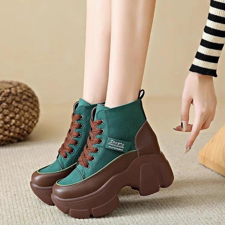 

Весна осень модные короткие ботинки для женщин с круглым носком на шнуровке спортивные туфли на платформе повседневные туфли на танкетке женские сапоги с утолщением 40 зелёный