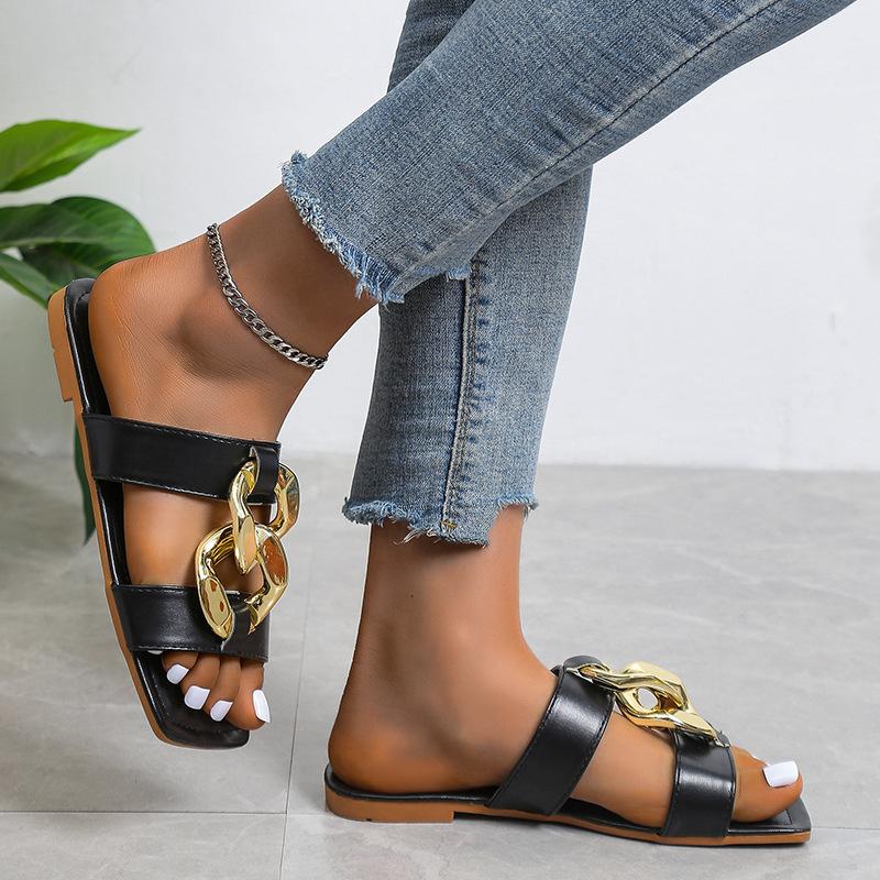 Sommar Dam Mode Fyrkantiga Flip-flops, Platta Metalldekorativa Utomhus att Bära Öppentå Flip-flops