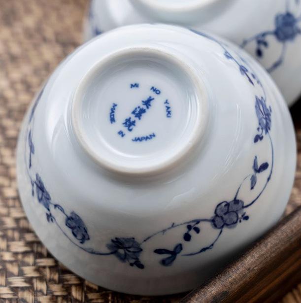 Retro Blue & White Japanese-Style Porcelain Rice Bowl & Ceramic Plate Set