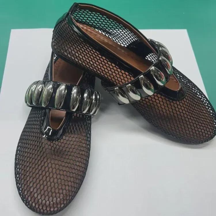 2024 European & American Round Head Mesh Buckle Wide Band Ballet Shoes: New Hollow Mary Jane Sandals