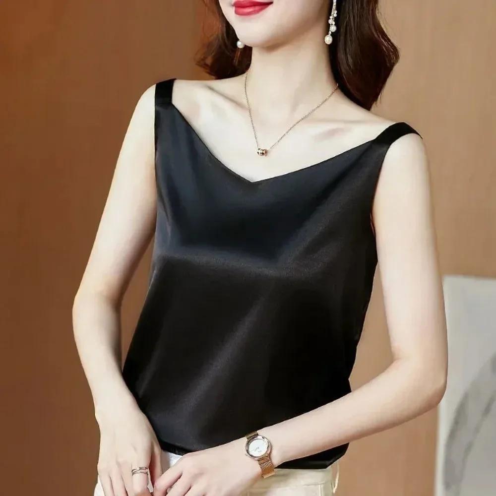 Summer Silk Women Blouses Shirt Woman Satin Blouse Tops Women Satin Lace Embroidery Blouse Top Woman V-neck Printing Shirts Tops