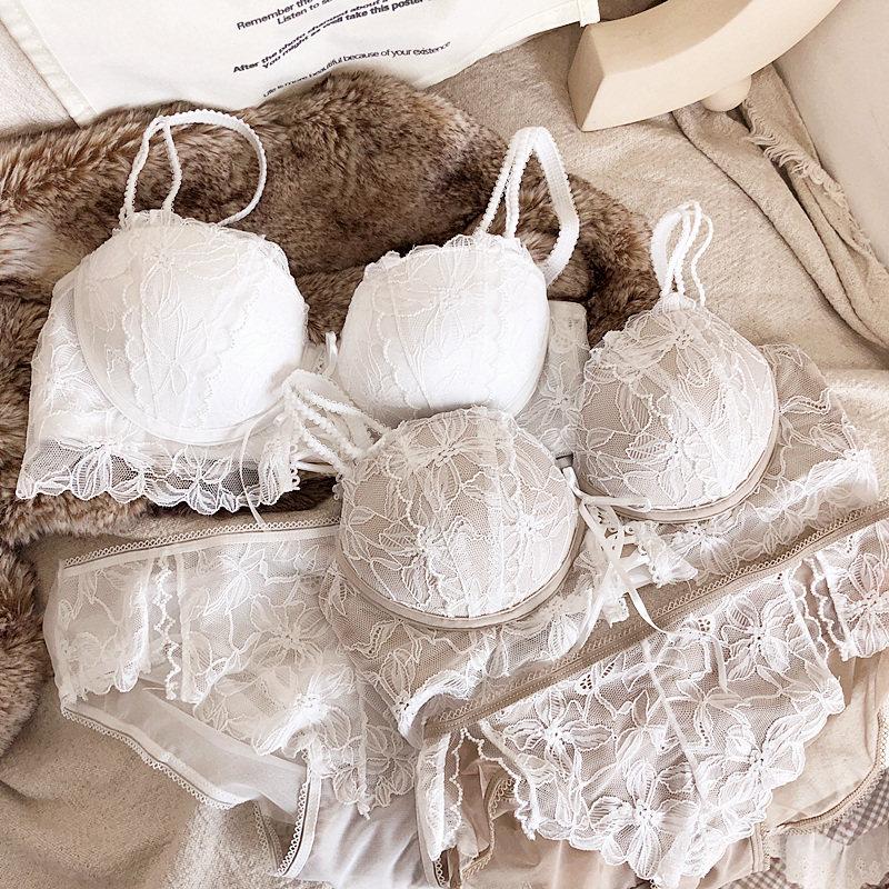 Sexy 1/2 Cup Push Up Bra Set Women Lace Flowers Embroidery Underwear Wire Free Thickened Cup Romantic Detachable Strap Lingerie