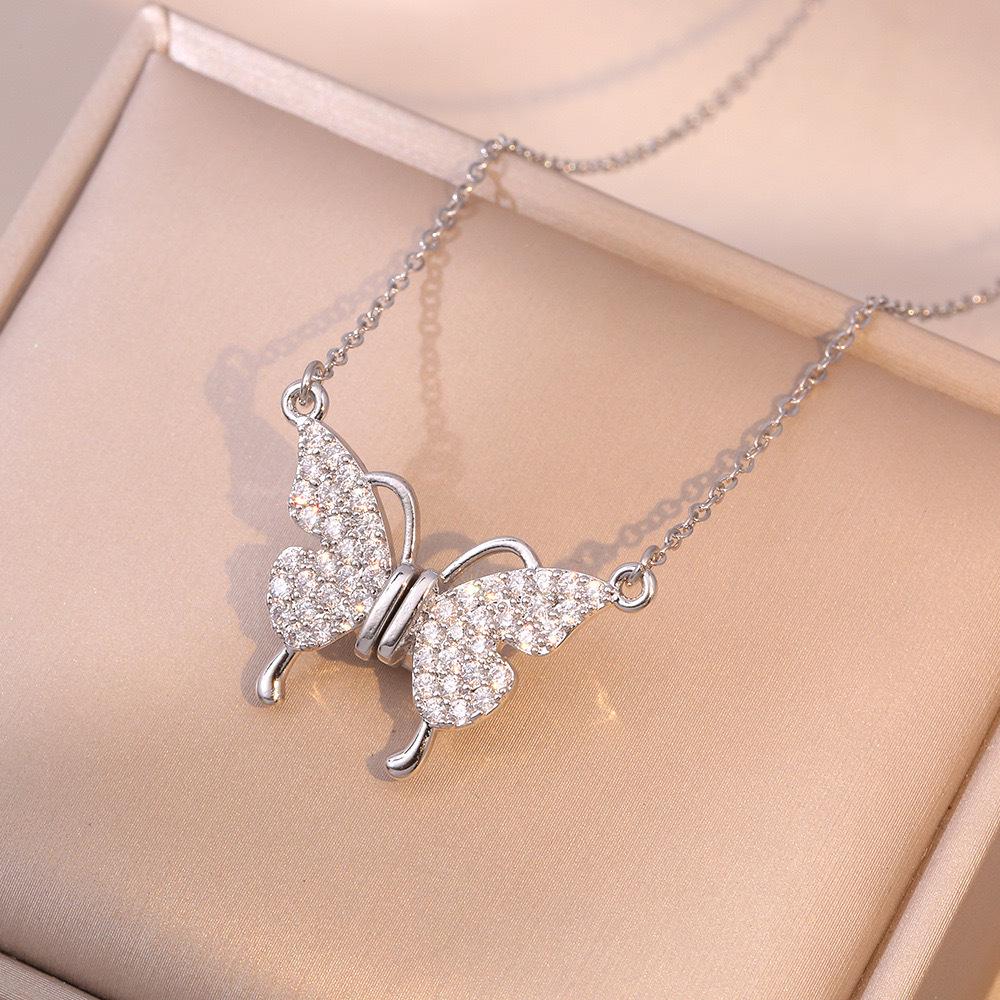 Butterfly Necklace with Color-Retaining Zircon - Fashionable, Versatile Women's Jewelry Accessory.