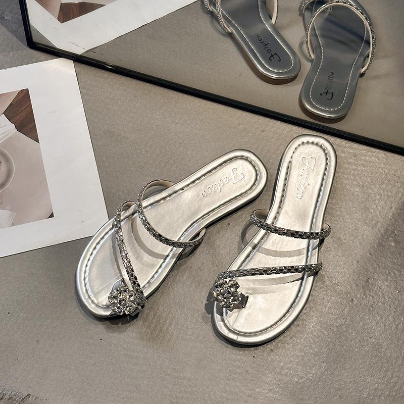 French Evening Slippers Women's Summer Wear 2025 New Fashion Rhinestone Cool Slippers Flat Bottom One Word