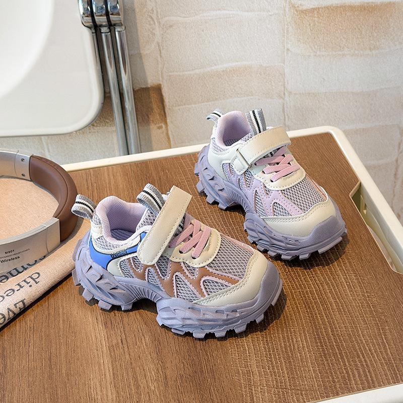 Kids' 2026 Spring Breathable Mesh Running Shoes - Trendy Sports Sneakers for Middle School Students