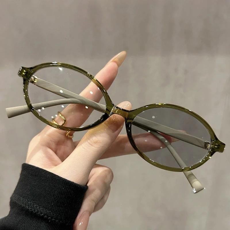 Trendy And Fashionable Oval Frame Photochromic Reading Glasses Blue Light Blocking Eye Protection Diopter To +4.0 Unisex