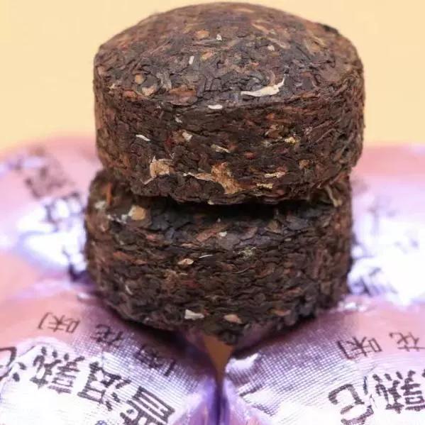 Yunnan Pu'er Mini Xiaotuo Ceai Prăjitură Aromă Crizantemă Ercha Ceai Copt 500g