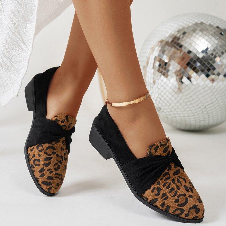 Large size pointed head low heel small single shoes women's spring and autumn new temperament thick heel one pedal fashion loafers leopard print