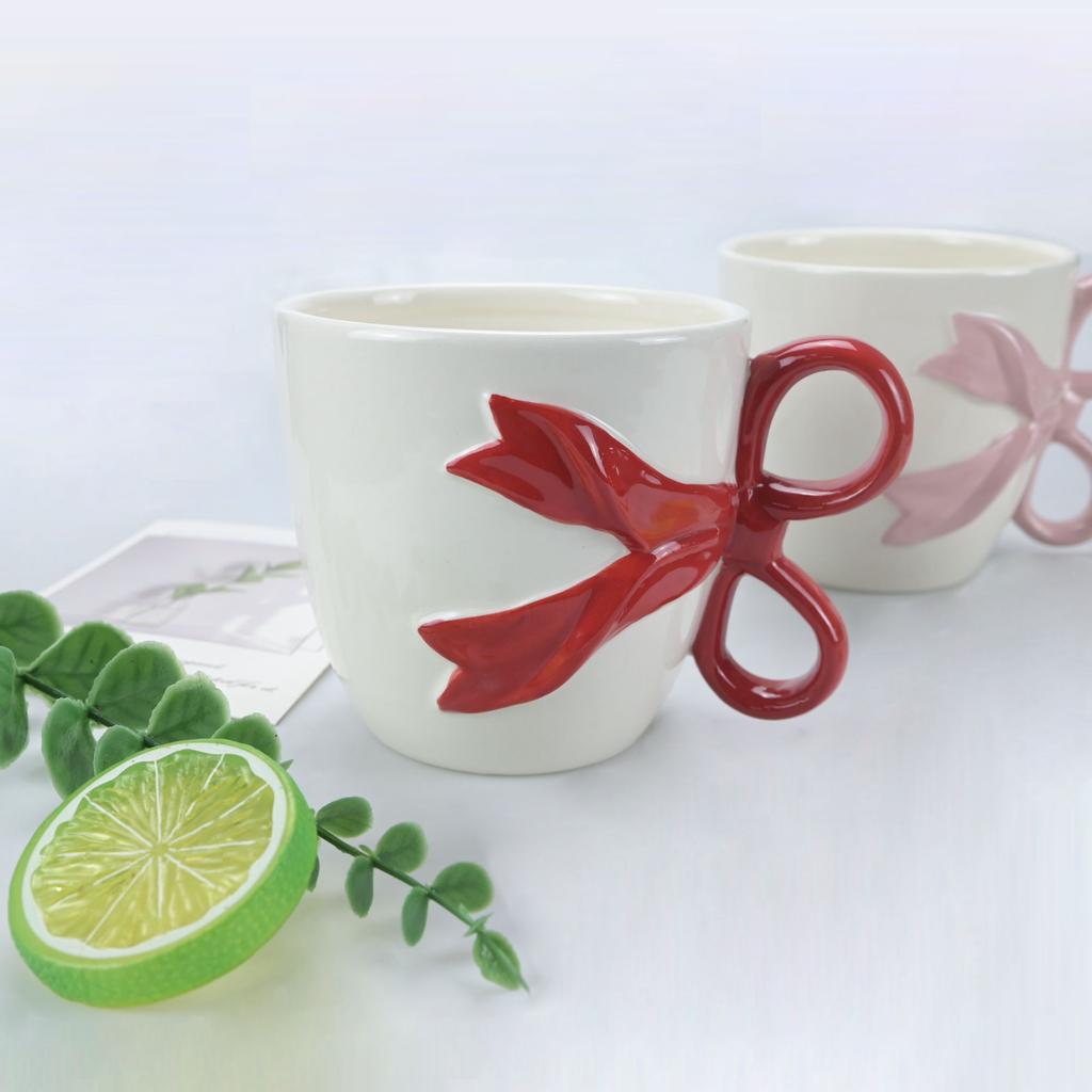 1pc Bow Shaped Mug, Pink Three-Dimensional Bow Shaped Coffee Cup, High Aesthetic Value, Design Sense
