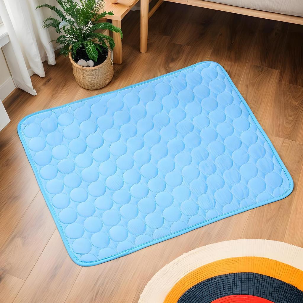 Dog Outdoor Cooling Mat Cooling Ice-Silk Mats For Dogs Pet Breathable Summer Washable Beddings For Sofa Floor Kennel RV Car Seat