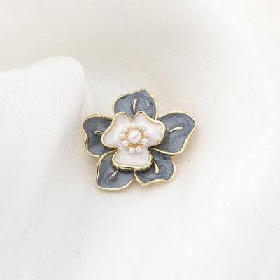 Spilla Yousheng da Donna Forma di Camelia Decorazione con Perle Finte Antiscivolo per Borsa Cappotto Colletto Cappello Sciarpa Decorazione Spilla da Abito Festa Ballo Abbigliamento Gioielli