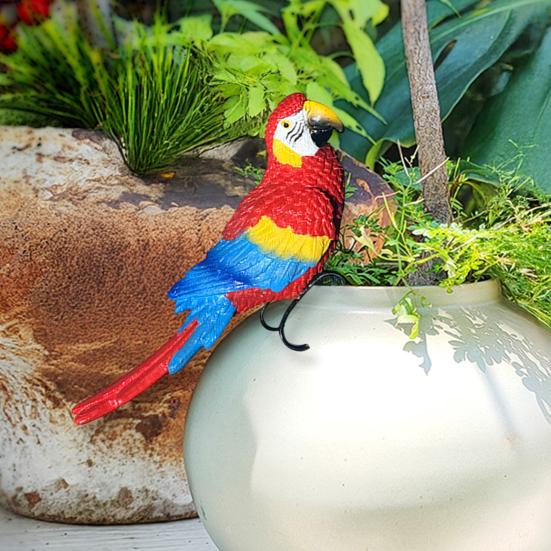Bird Ornament Resin Scarlet Macaw Sculpture Realistic Lifelike Parrot Statue Waterproof Outdoor Garden Decoration