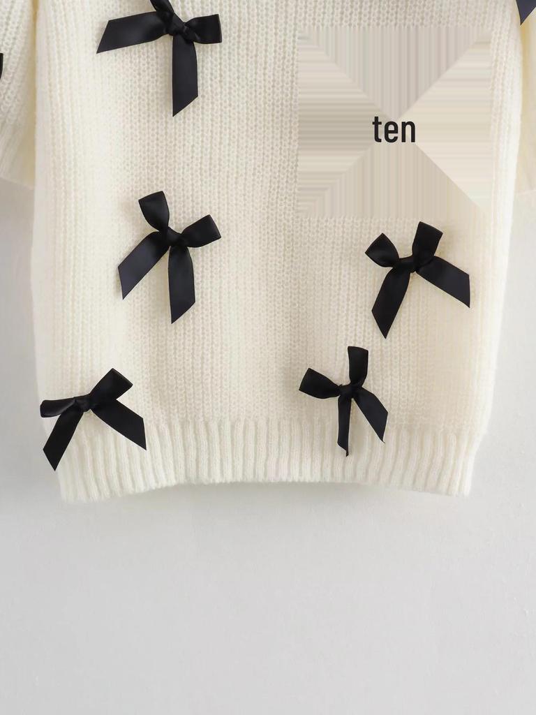 Dámský ležérní svetr s kulatým výstřihem a krátkým rukávem s mašlí, jednobarevný, jaro/léto 2025