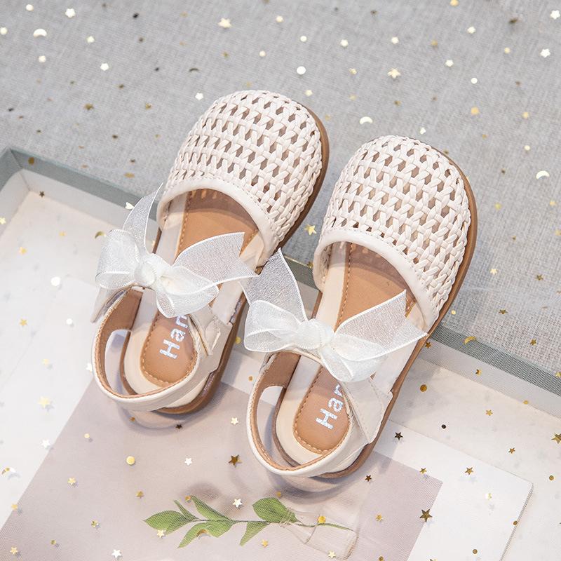 

Новые сандалии для девочек, мягкая подошва, туфли принцессы для девочек, нескользящая детская обувь, модная плетеная обувь для девочек, обувь для девочек с перфорацией 21insole14.5cm