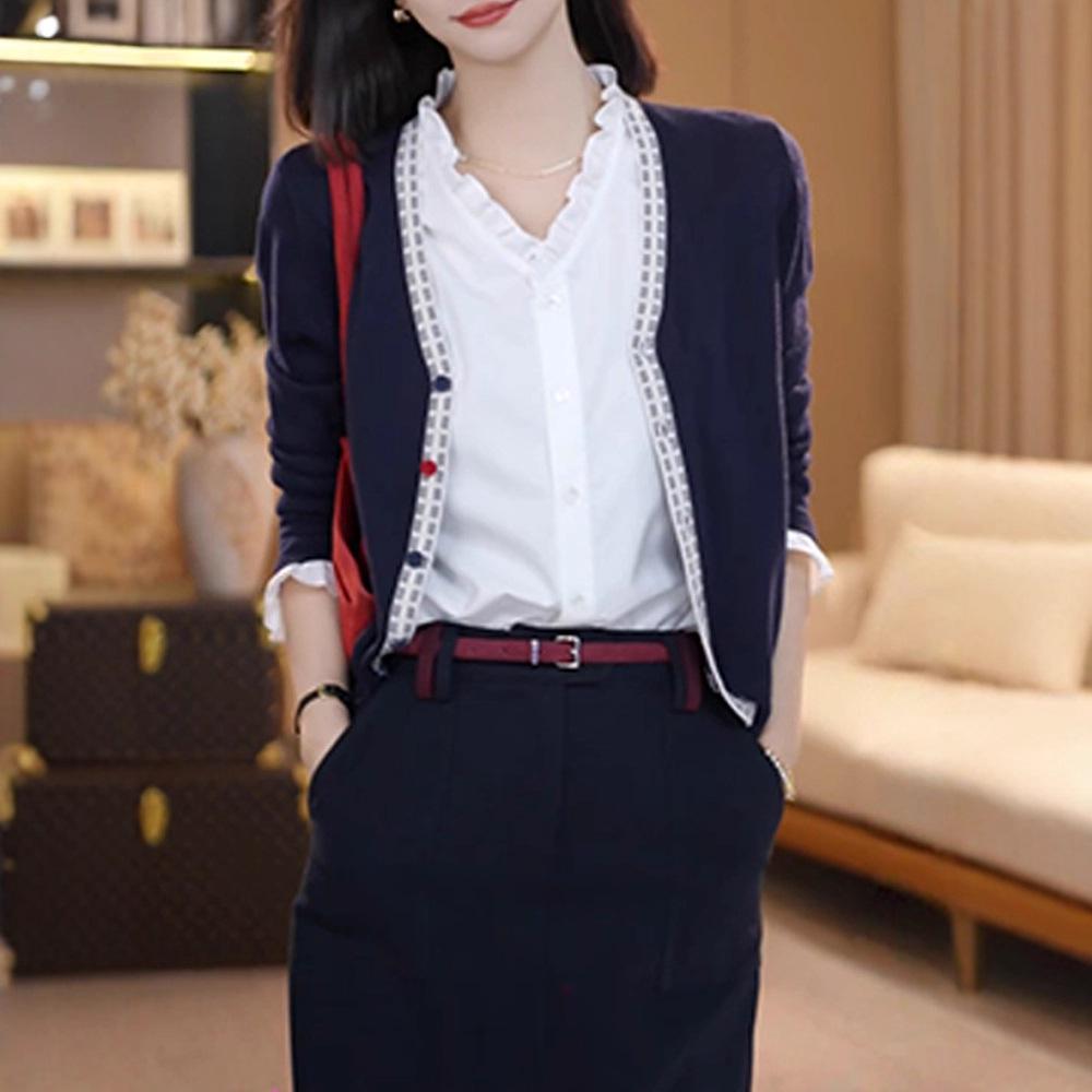 Luxury Knit Cardigan with Wood Ear Trim: Two-Piece Layered Women's Sweater for Autumn/Winter 2025