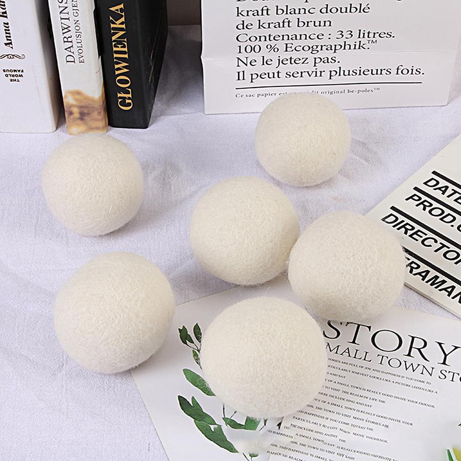 3pcs Convenient Wool Dry Balls - Natural fabric softener, reusable, reduces wrinkles and saves drying time.