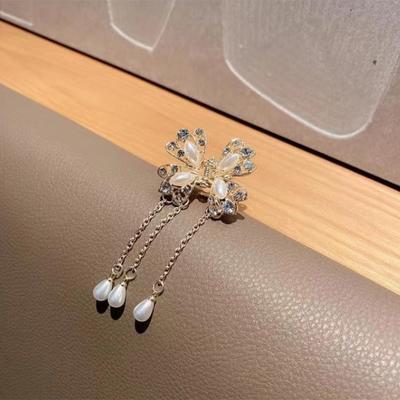 Exquisite Butterfly Fringe Hair Claw Clip Women'S Elegant Horsetail Claw Hair Crab Hair Accessories Female
