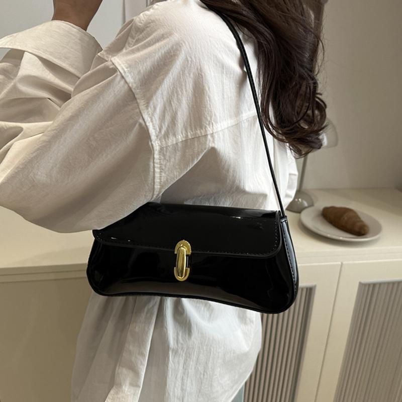 Women's Vintage Solid Color Smooth Texture Shoulder Bag Elegant PU Leather Flap Small Underarm Bag  for Dating, Outings, Parties