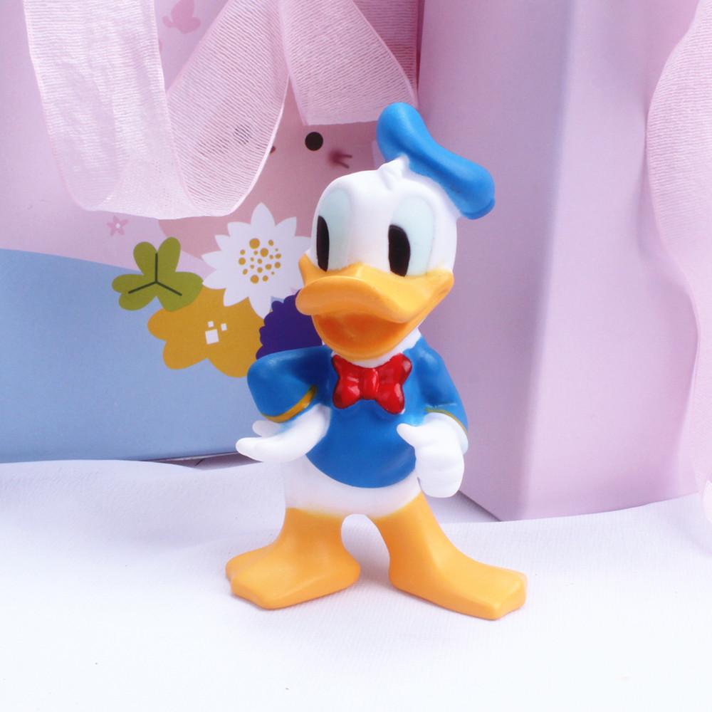 Disney Anime Cartoon Donald Duck Cake Decoration Action Figure Mini Pvc Handmade Model Toys Ornament Kids Charm Gifts