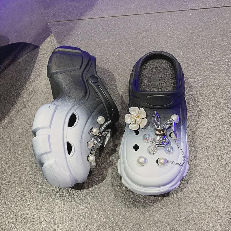 Women's Summer EVA Crystal Love Detachable Closed-Toe Sandals - Thick, Non-Slip, Soft Bottom, Ideal for Beach Wear.