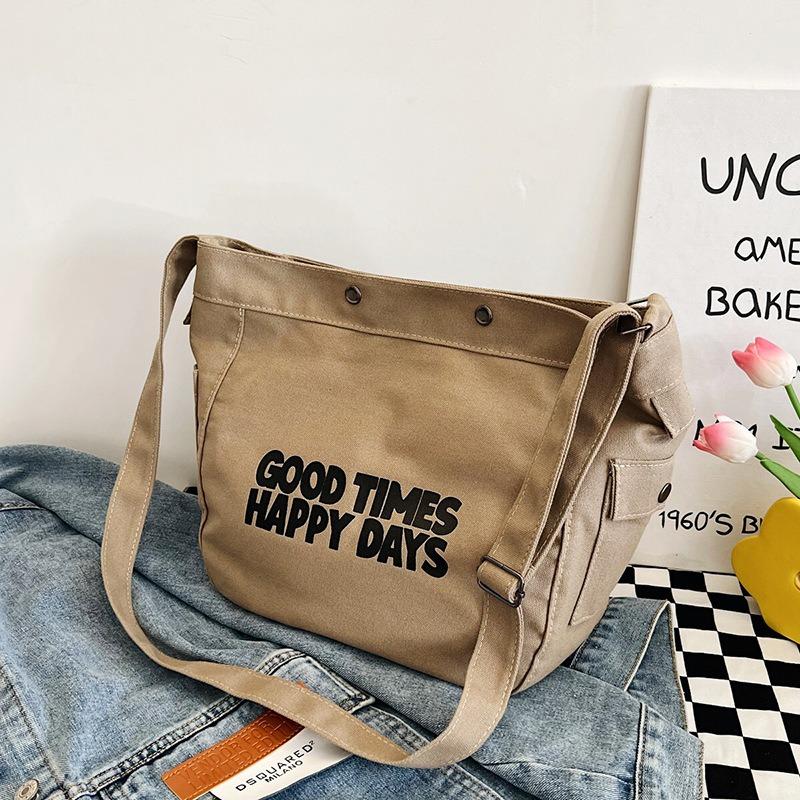 Large Capacity Canvas Bag New Women's Bag Fashion Harajuku Shoulder Messenger Bag