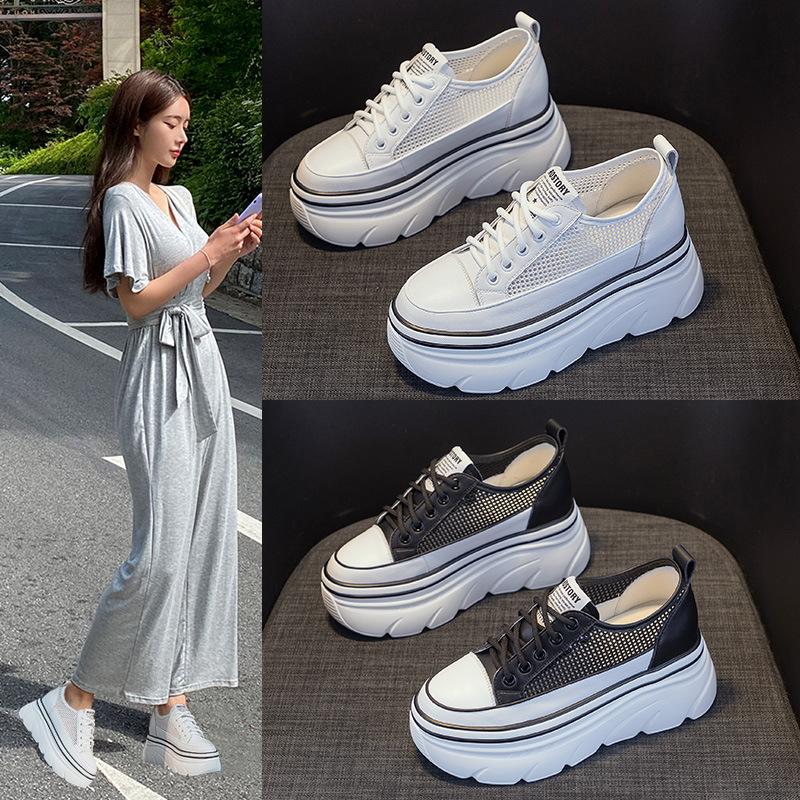 2025 new ins trendy sports and leisure thick-soled breathable leather Forrest Gump dad shoes women's small size height-increasing women's shoes
