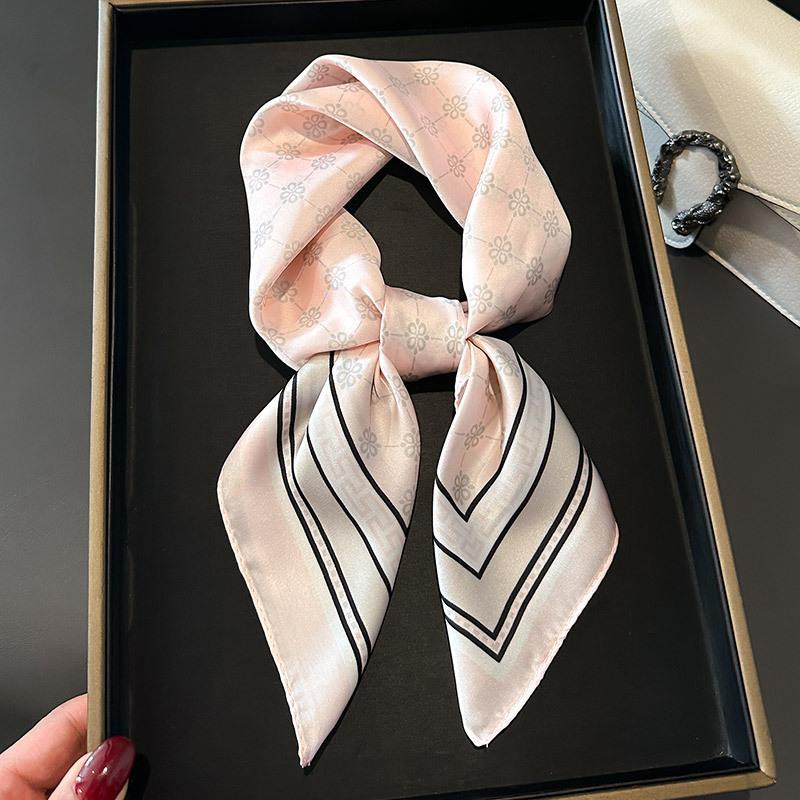 Elegant Purple Flower-Printed Silk Scarf Women Satin Neckerchief Versatile Headwear Bag Clothing And Accessories Square Scarf