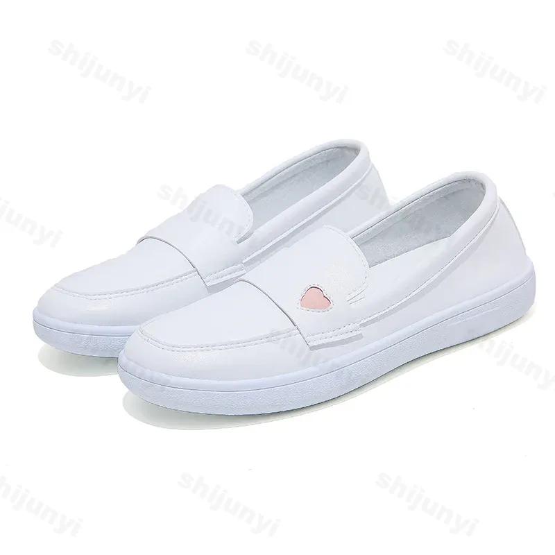Fashion 2024 New Summer White Nurse Shoes Women Soft Sole Fashion Comfortable Casual Comfortable Non-slip Flat Sports Walking Shoes