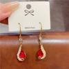 Personalized court style phoenix earrings for women, Chinese style red crystal earrings, niche medieval earrings.