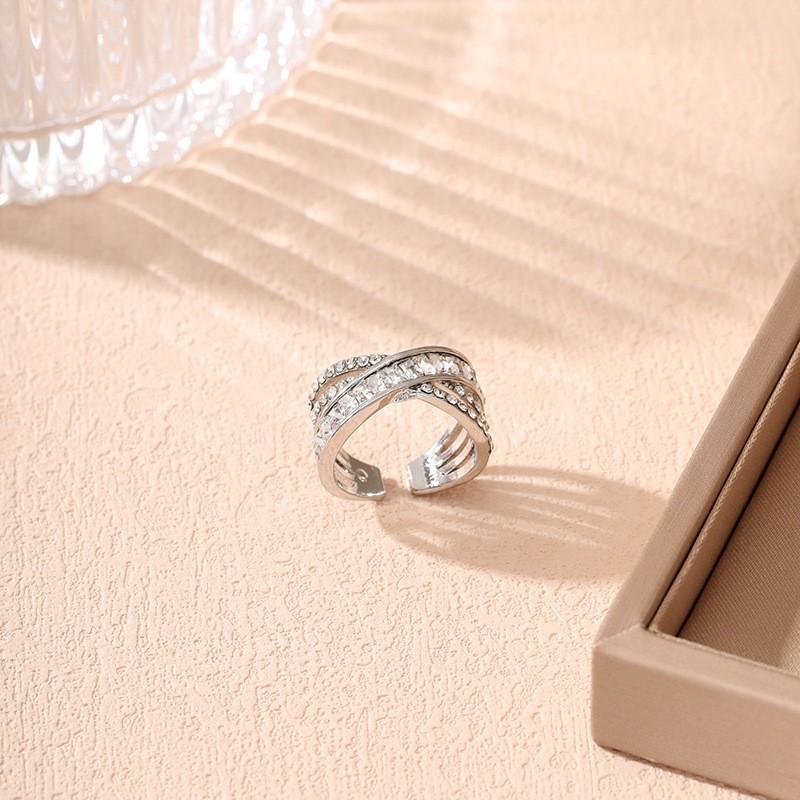 New simple and fashionable diamond-encrusted zircon cross-opening ring, high-end light luxury cold wind ring