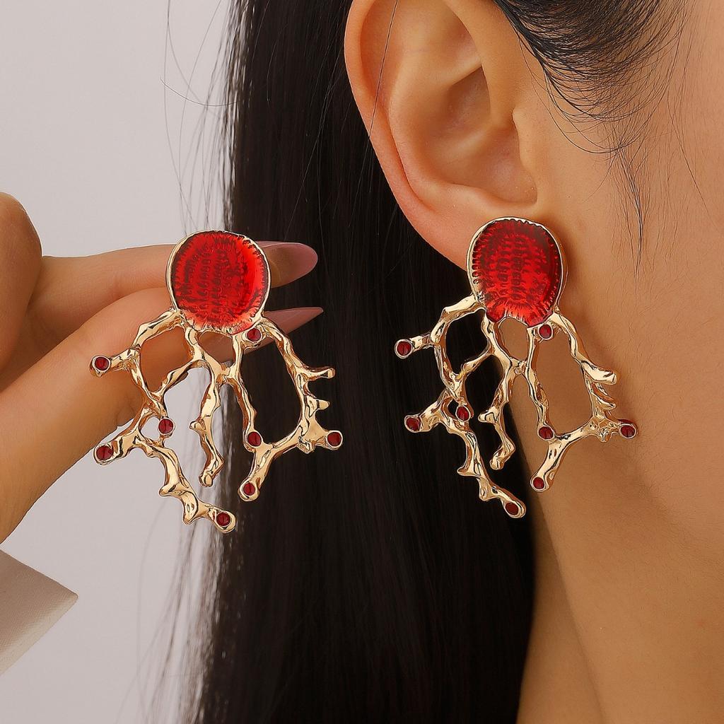 Coral Branch Studded Statement Earrings for Women Ocean Inspired Gold Tone Drop Earrings