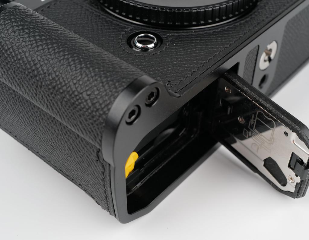 Nikon ZF Camera Camera Camera Genuine Design with Leather Metal Base and Handle and Black CLChandmade Case, Cover, Bag, Leather, 3-in-1 Top, Plate,