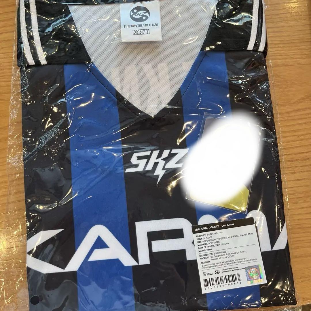 

[USED] Stray Kids Pop-Up Seoul Uniform Reno