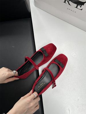 Fashion IPPEUM Mary Jane Kawaii Flat Shoes Women Round Toe Buckle 2025 New Velvet Ballet Flats