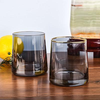 Kreatives buntes Glas einfaches nordisches Whisky-Weinbecher-Saftglas-Geschirr