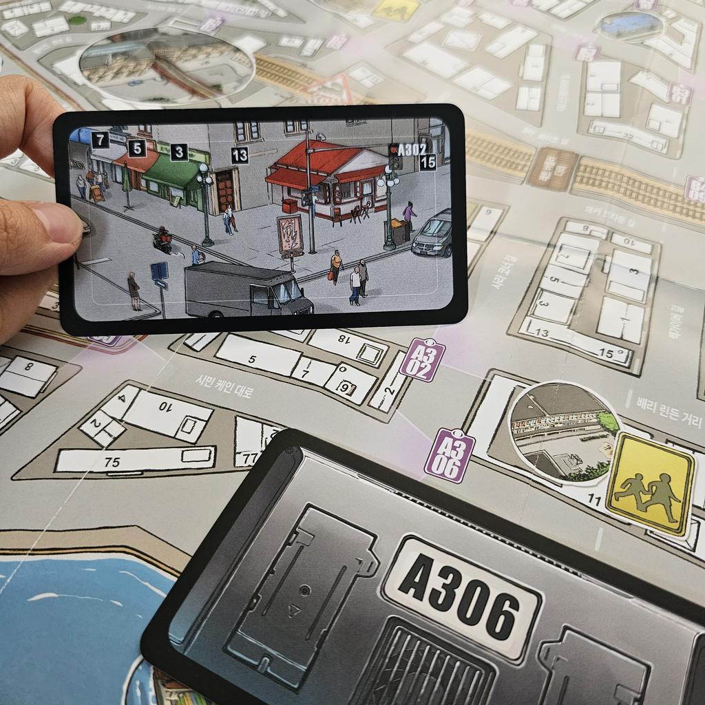 TRACKS: Cooperative Deduction Crime Investigation Board Game (Voice)