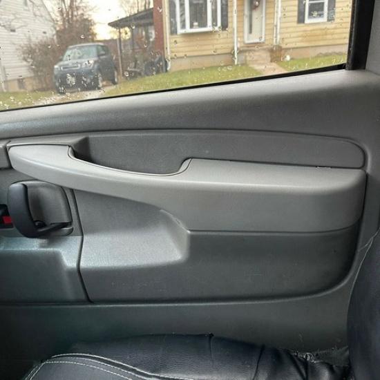 2003- Chevy Express GMC Savana Passenger Side Inner Door Pull Handle Armrest For 03-19 | Front Right | Plastic | 4 Pieces