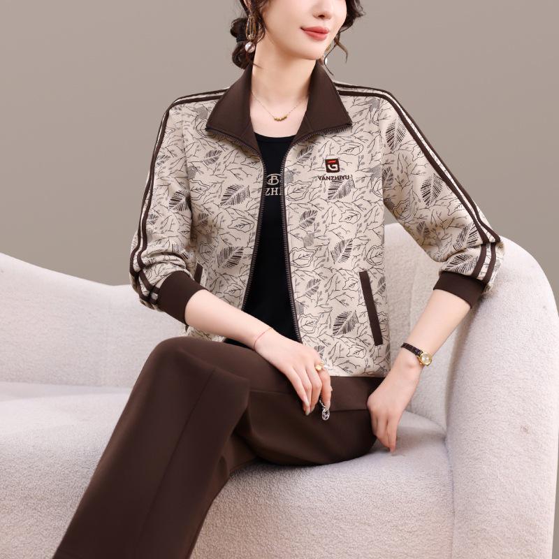 Women's Casual Sportswear Set - Spring/Autumn 2026 Three-Piece: Stylish, Loose-Fitting Age-Reducing Attire for Middle-Aged Mothers