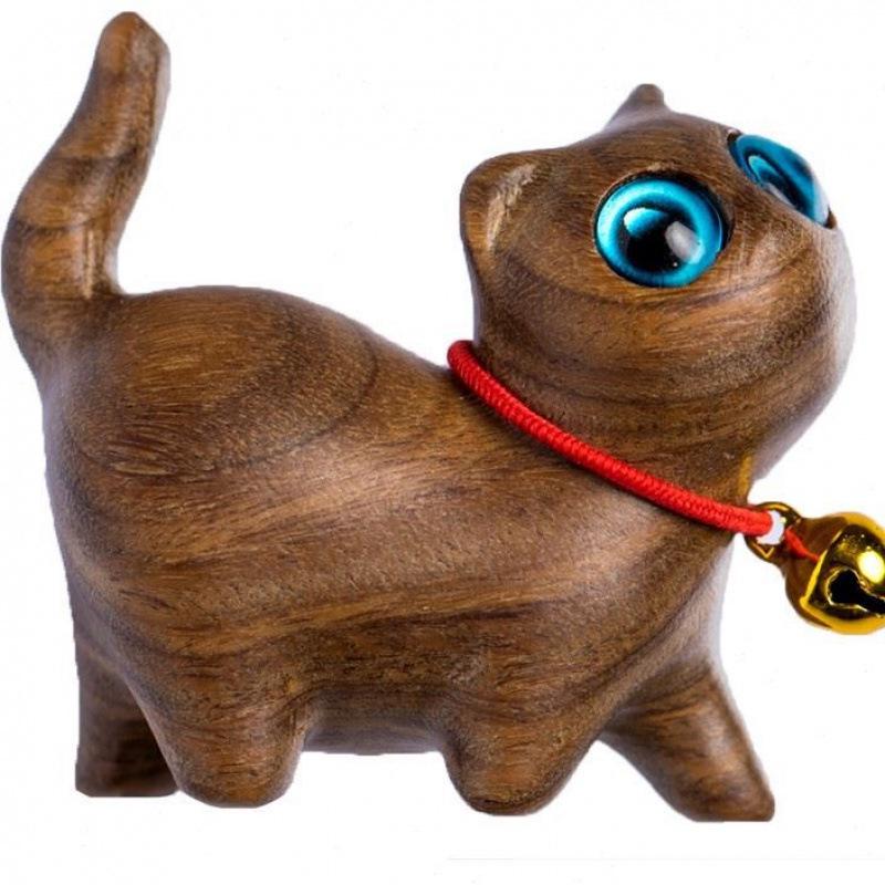 Cute Kitten Ornaments: Creative Green Sandalwood and Ebony Wooden Carving for Cars