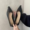 Fashion Elegant Soft Leather Flat Heel Shoes 2025 Spring New Arrival Solid Color Pointed Toe Low Heel Flat Foot Women's Sandals Single