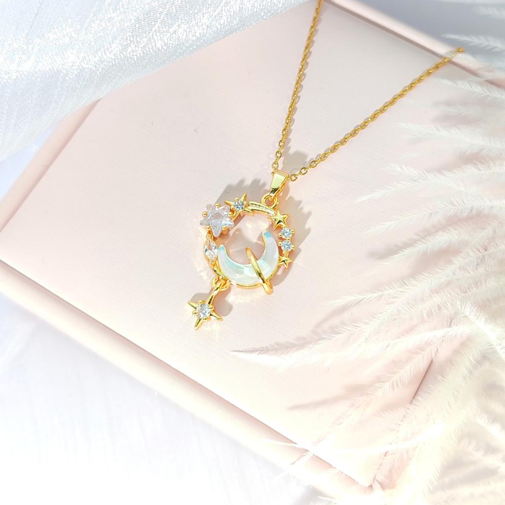 Star Moon Necklace Women'S Light Luxury Premium Versatile Galaxy Falling Dream Pendant Clavicle Chain