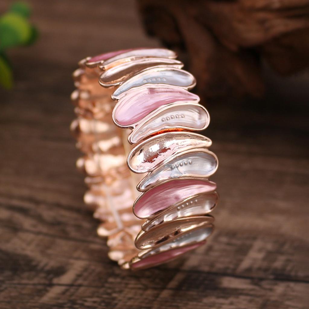 New Color Painted Oil Cashew Flower Elastic Bracelet, Fashionable and High-end Women's Versatile Petal Bracelet